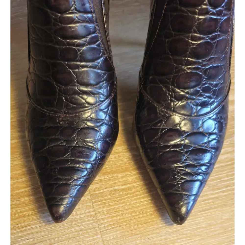 Talbots Heels Womens Size 7B Leather Pointed Toe